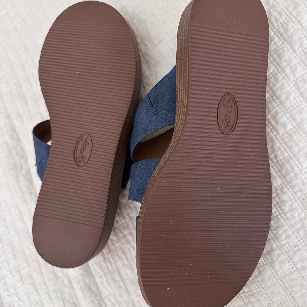 Eurosoft Women's Navy Blue Multi-Strap Slide Sandals - Picture 5 of 5